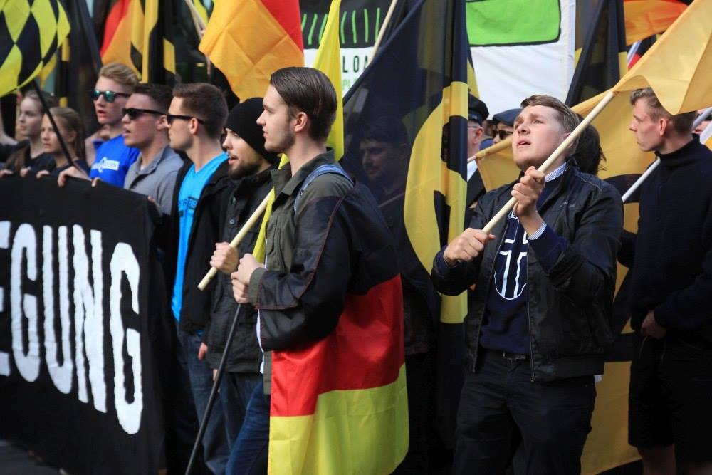 Justin Cedric Salka, AfD Westerwald, bei einer identitären Demonstration in Berlin